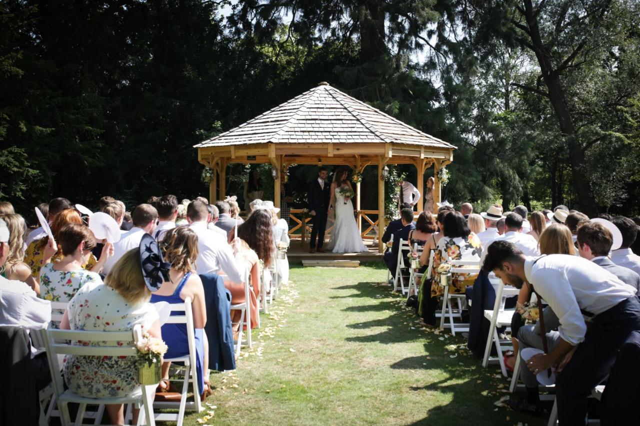 Mulberry House Vendégház Ongar Kültér fotó